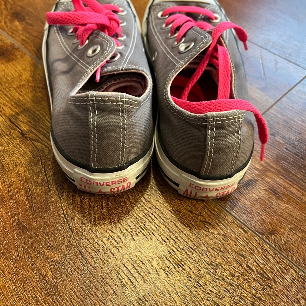 Converse - Picture 5 of 8